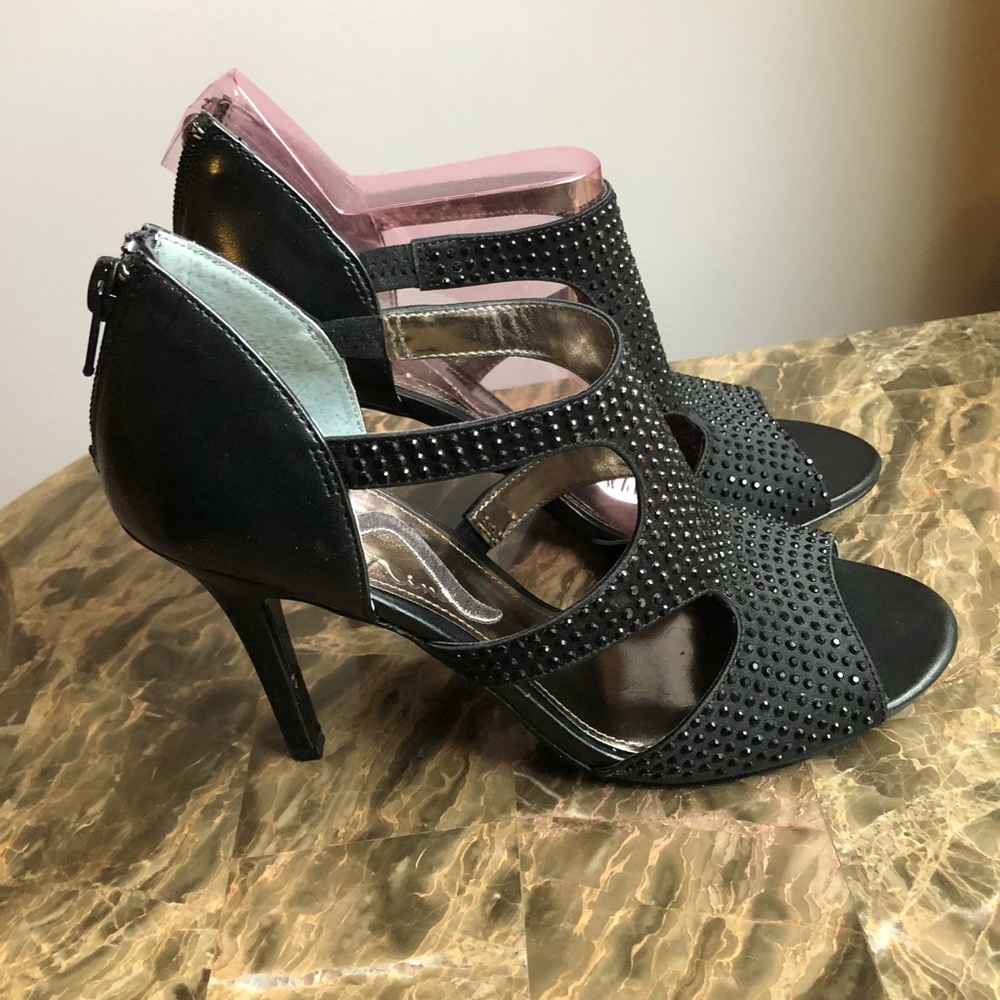 Nina black evening shoes